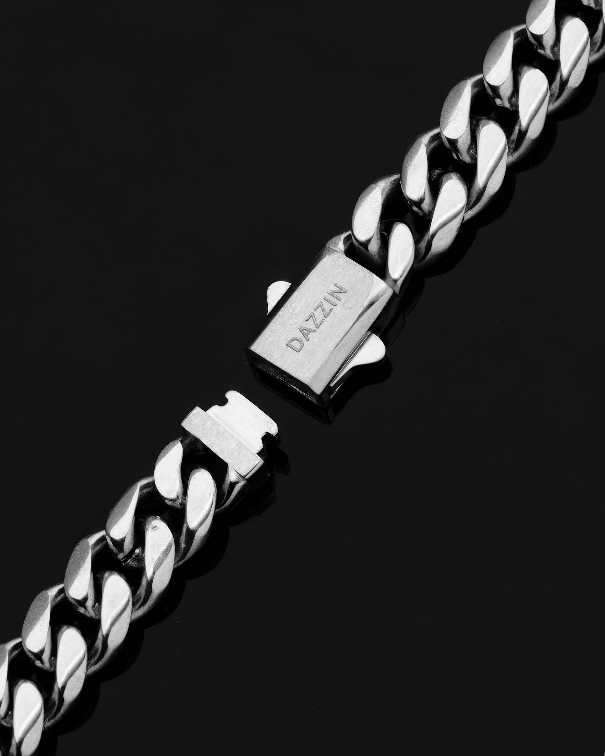 Cuban Link Bracelet 10mm Silver Clasp