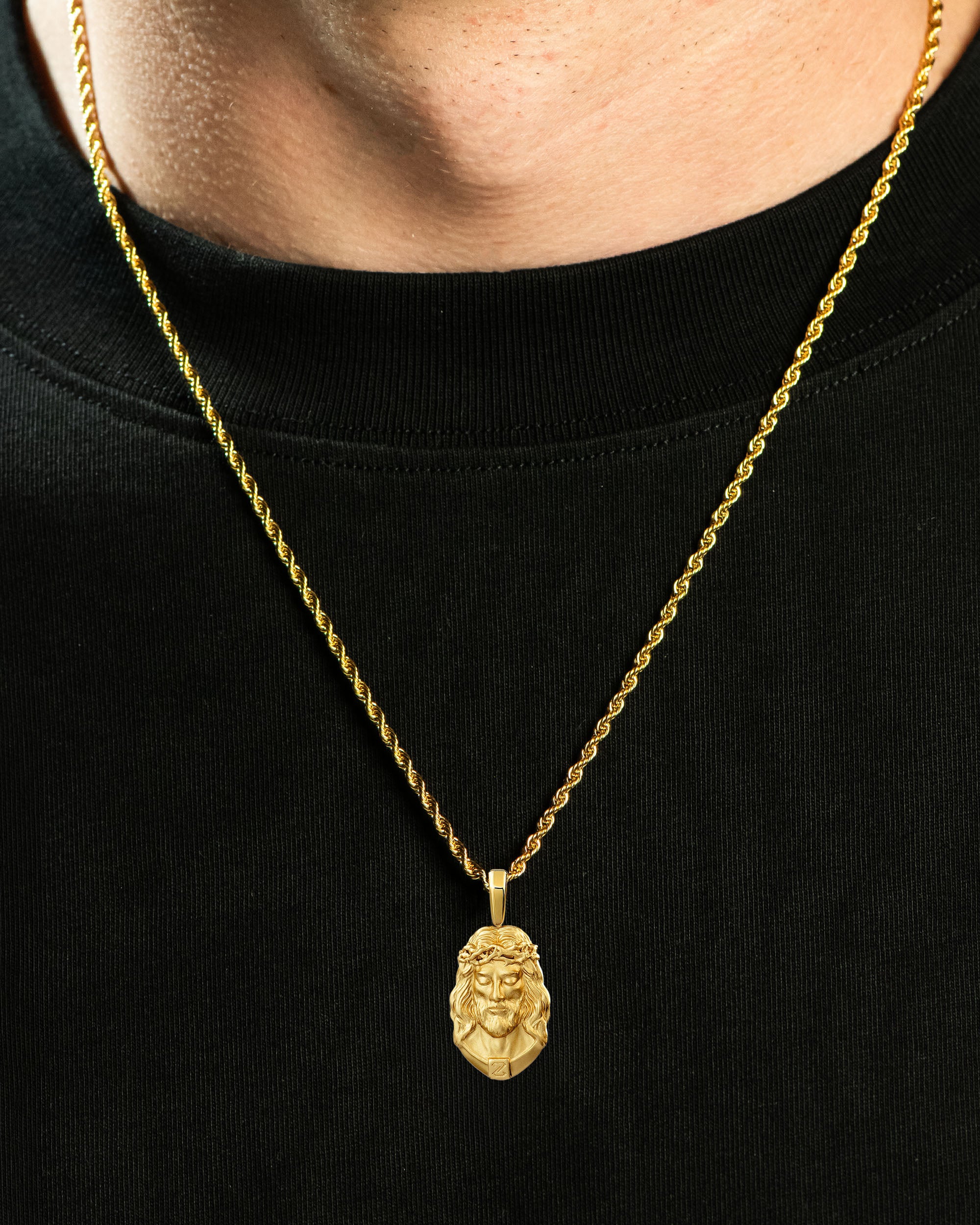 Jesus Piece Pendant Gold Neck Black Tee