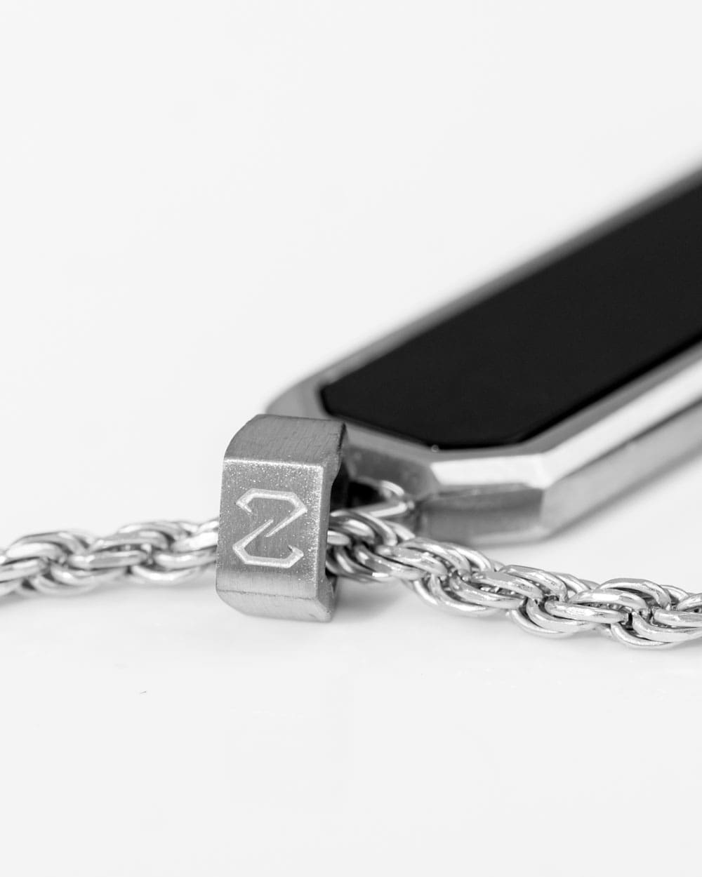 Onyx Bevel Long Tag Silver Clasp