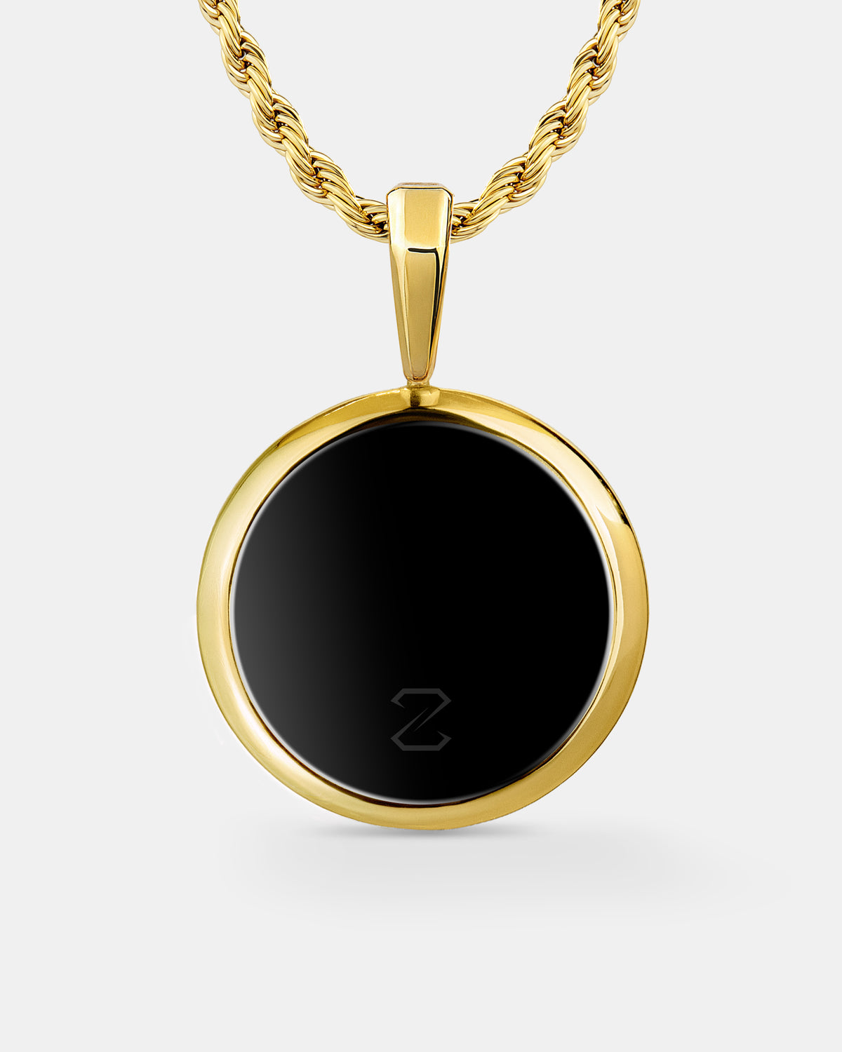 Onyx Provinence Circle Eye Gold Pendant