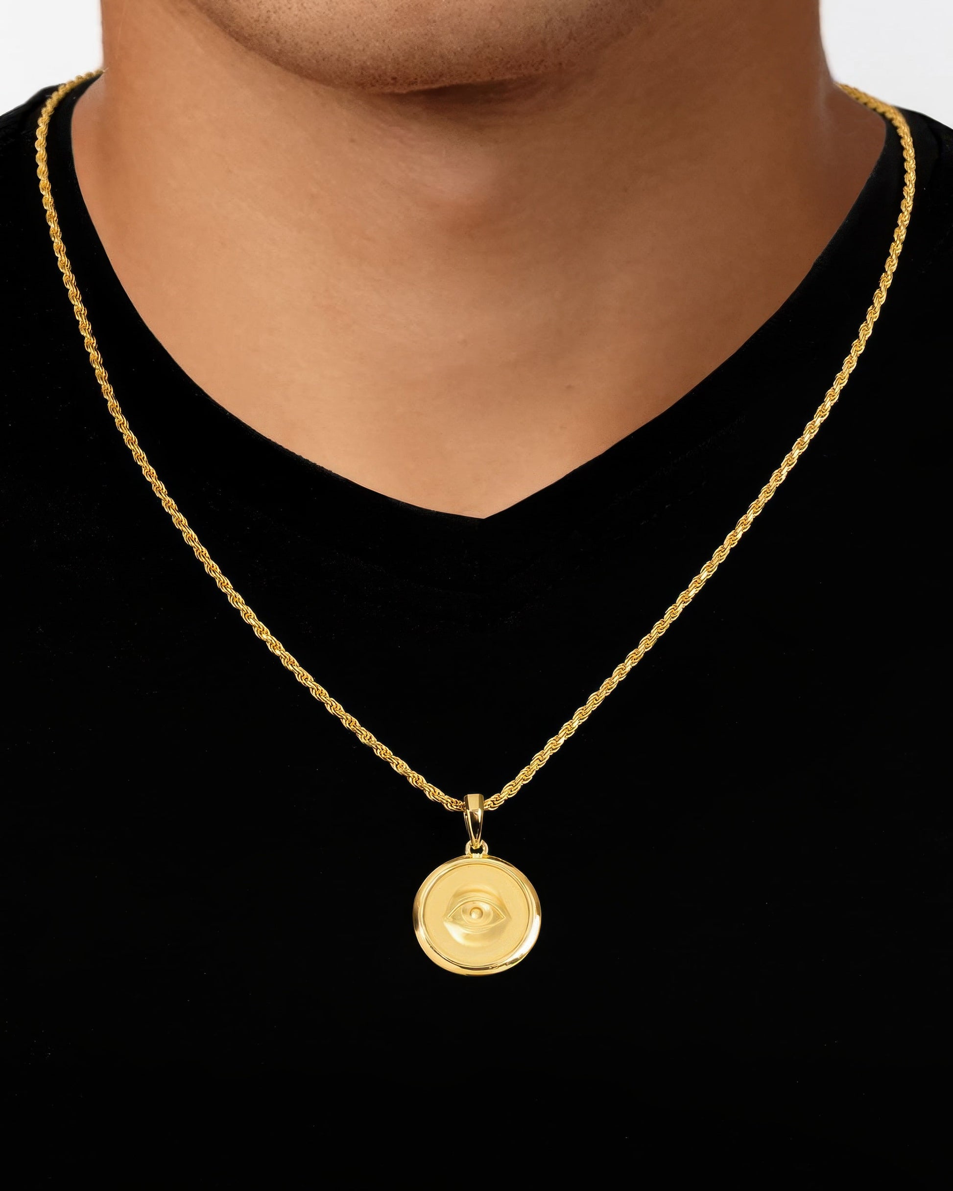 Onyx Providence Circle Pendant