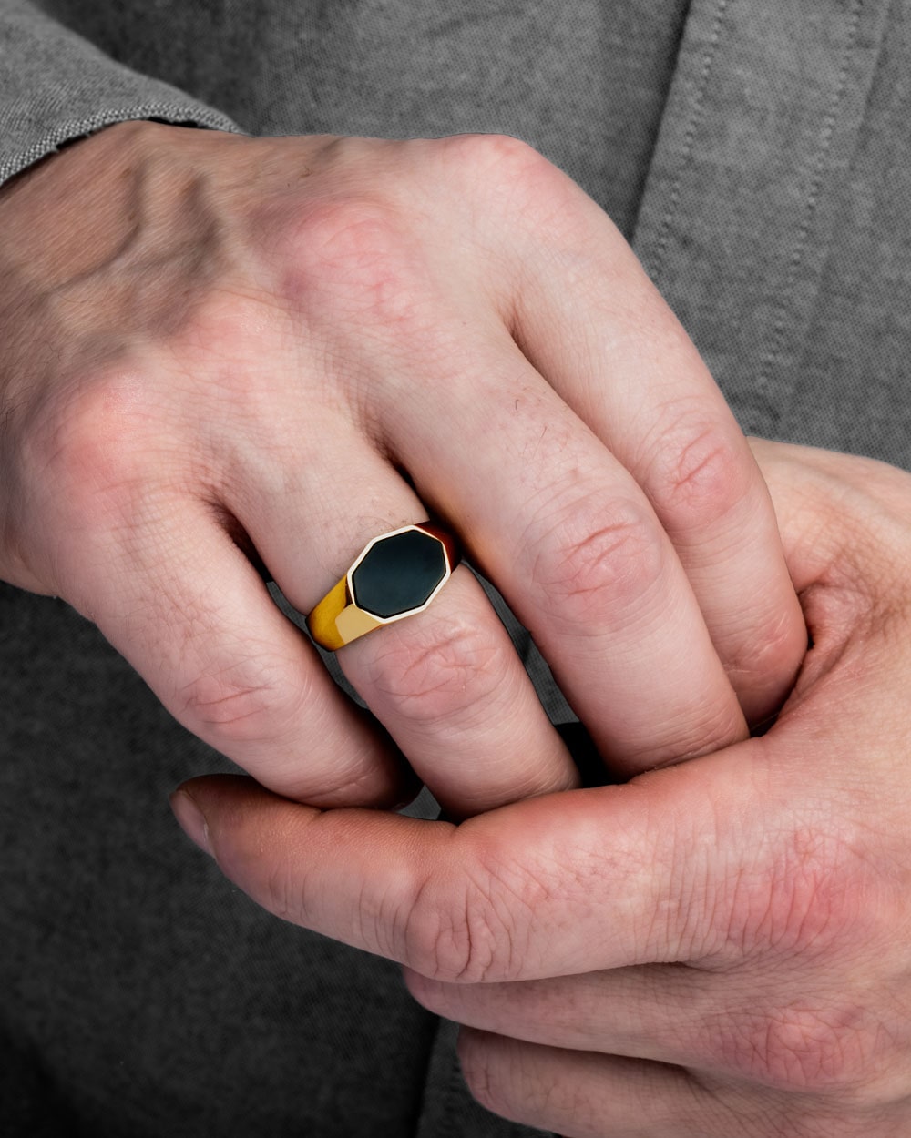 Signet Elongated Ring Gold Model