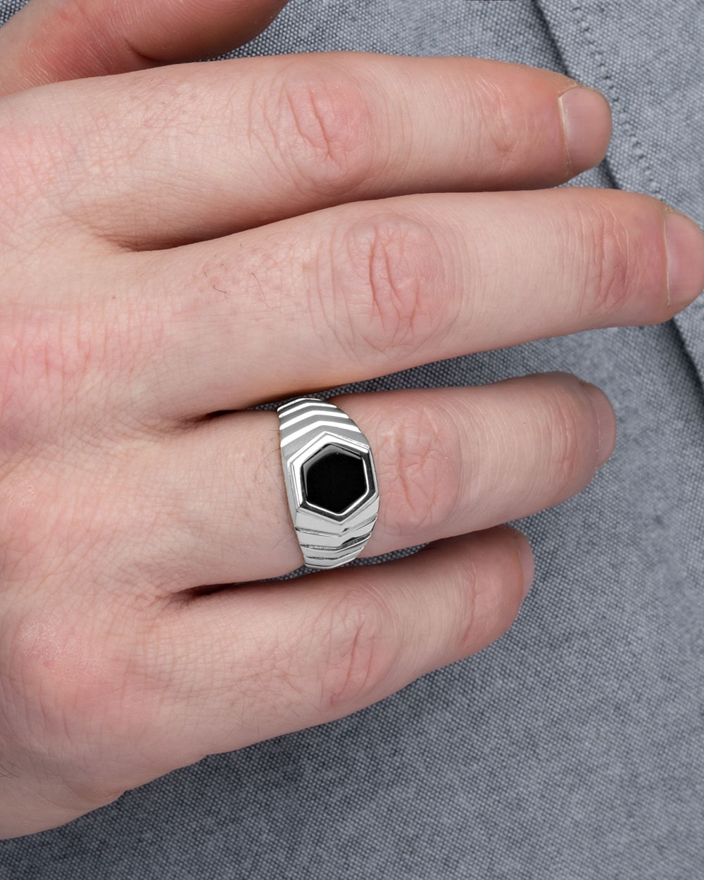 Signet Ridge Ring Silver Model