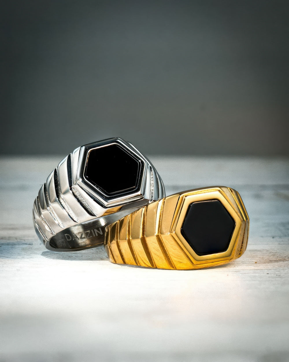 Ring Signet Ridge – DAZZIN